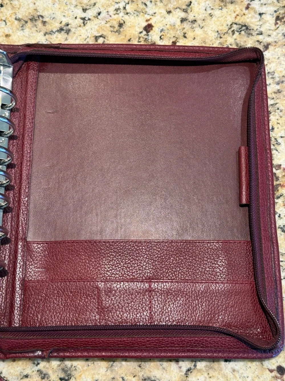 Franklin Covey Quest Burgundy Leather Zip Binder Planner 7 Ring